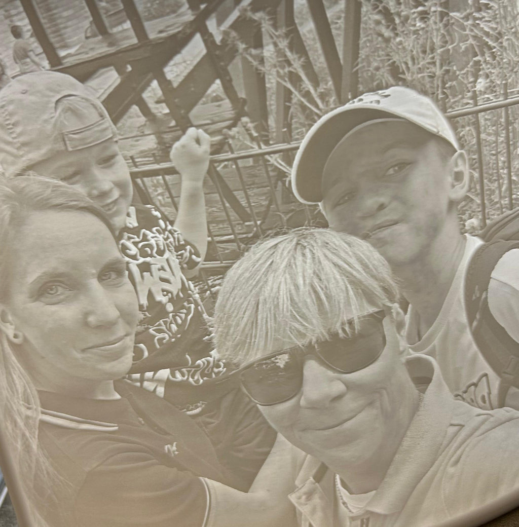 Personalisierte Lithophan-Lichtbilder – Dein Foto als leuchtendes 3D-Kunstwerk