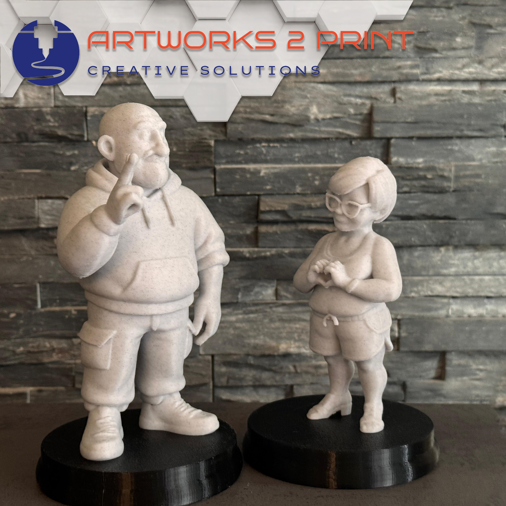 Personalisierte Mini-Me-Figur aus Foto im Marmor-Look auf Sockel